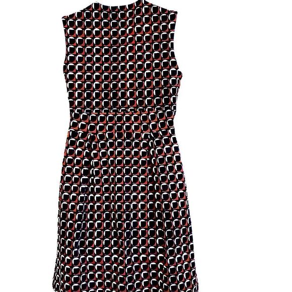 En Focus Studio Professional Dress - Picture 2 of 8